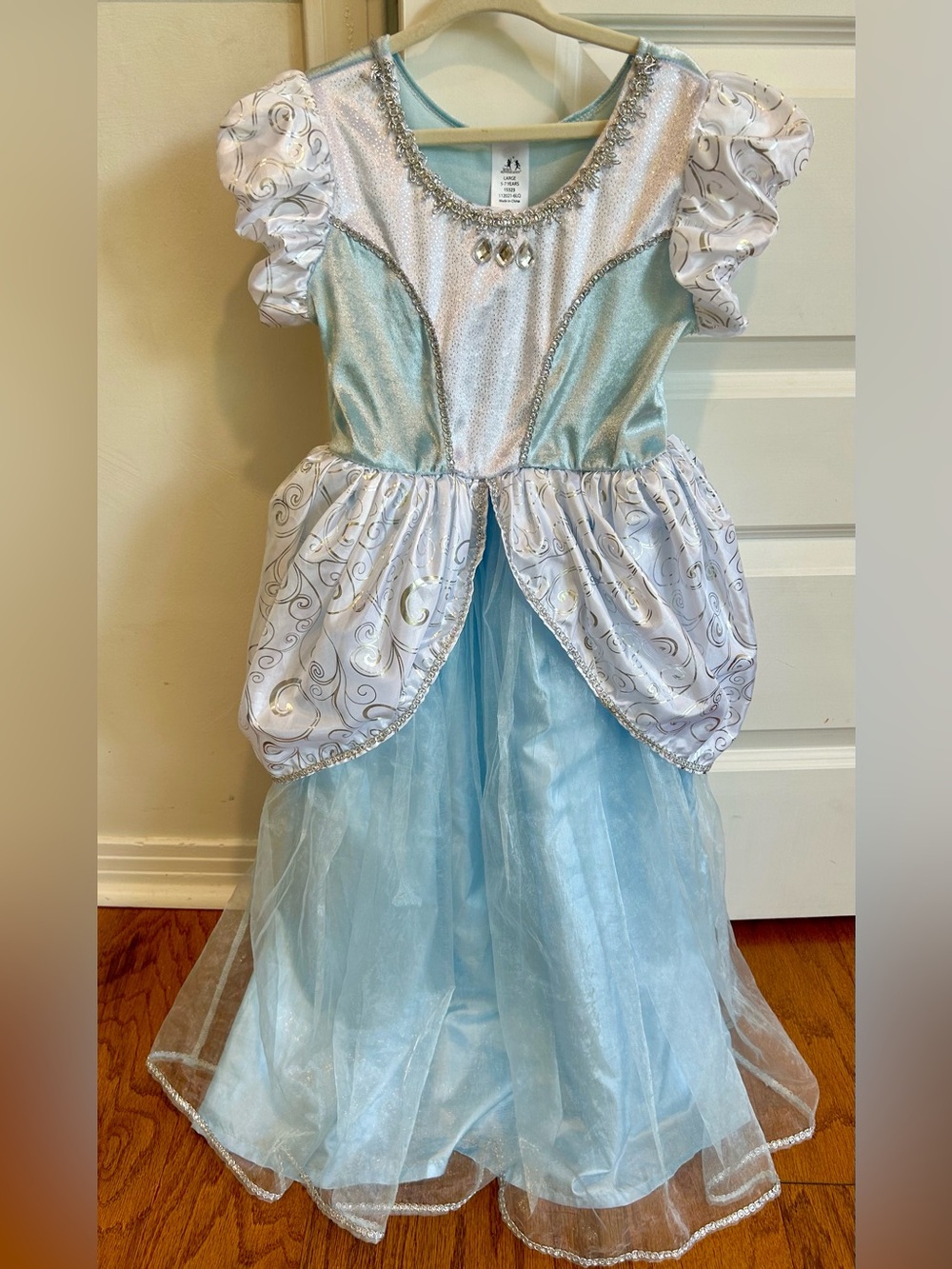 LITTLE ADVENTURE Deluxe Cinderella Dress Up costume princess dress size 5-7 year